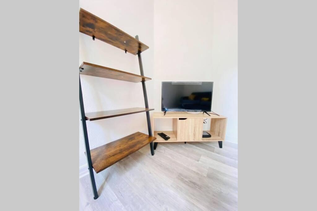 Appartement Rez-De-Chaussee Лаон Екстериор снимка
