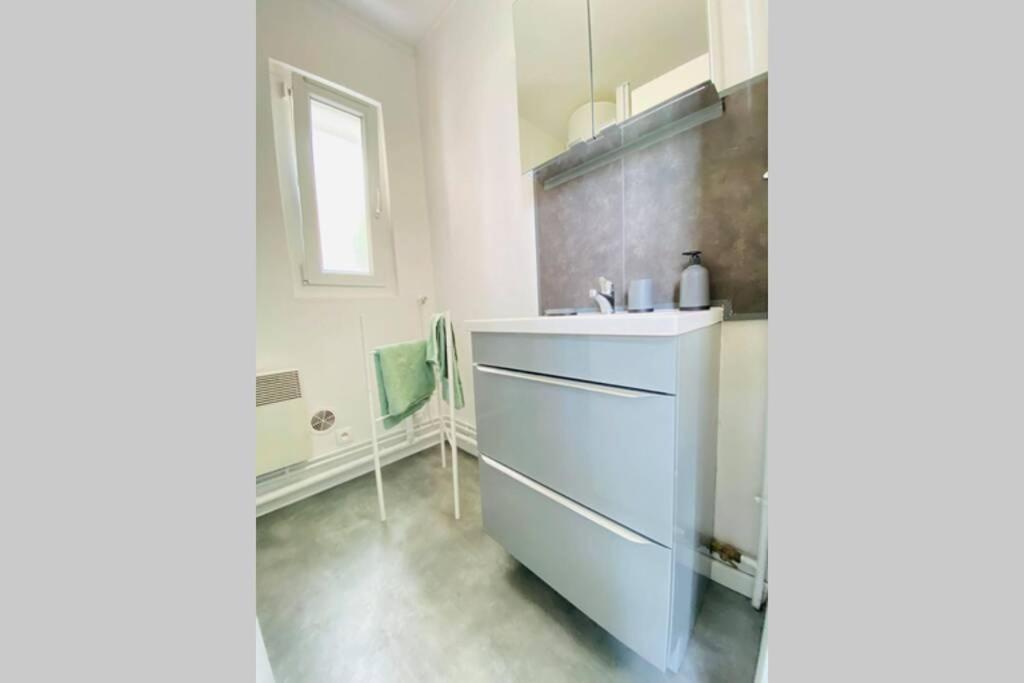 Appartement Rez-De-Chaussee Лаон Екстериор снимка